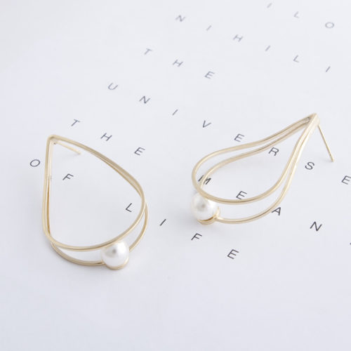 ドロップパールピアス