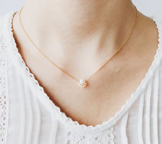 冬の乾燥から ネックレスを着けていたら いきなりかゆみが 冬の肌対策と金属アレルギー予防におすすめのアクセサリー Staff Nori S Blog はロックされています 冬の乾燥から ネックレスを着けていたら いきなりかゆみが 冬の肌対策と金属アレルギー予防に